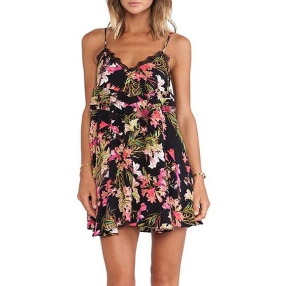 Lovers + Friends Floral Bahia Babydoll Dress Size Medium Lace Trim Black V-back - Picture 1 of 10